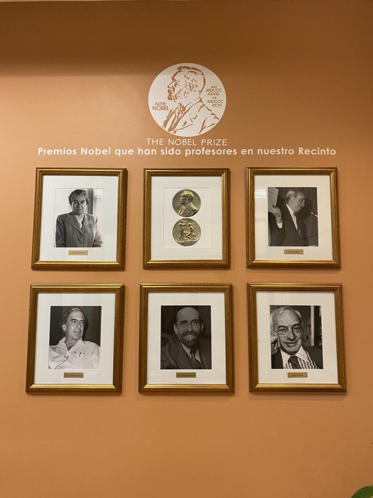 Recepción de Rectoría Premios Nobel