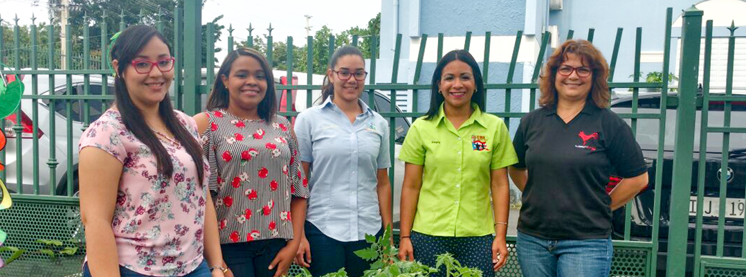 foto equipo de trabajo No lo tires a la basura