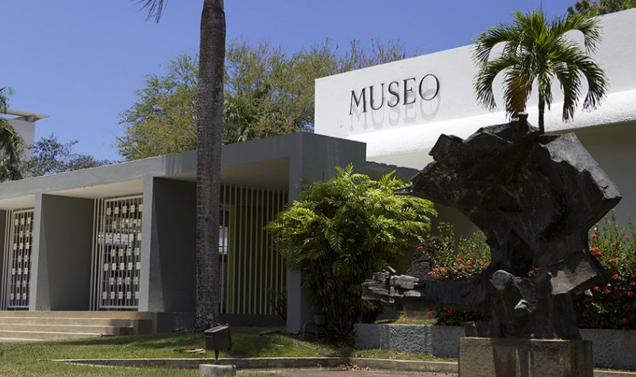 Imagen de la fachada del museo de la UPRRP