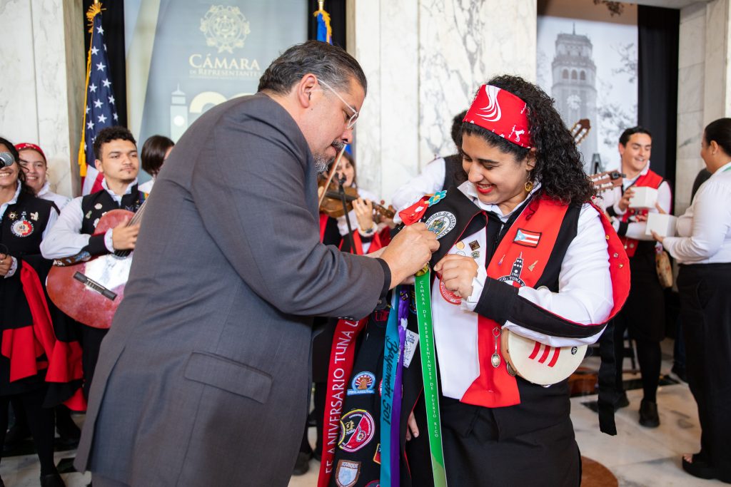 Reconocimiento 120 UPR en Capitolio