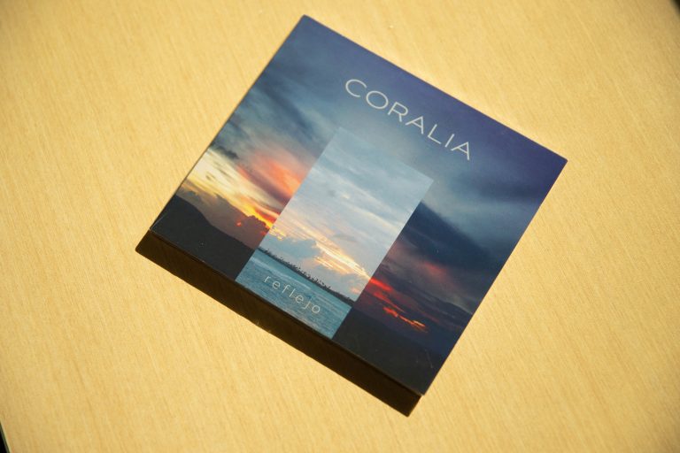 Foto de la carátula del disco de Coralia