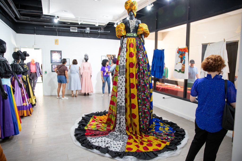 Fotos de la actividad de inauguración del proyecto Tiznando el país: visualidades y representaciones