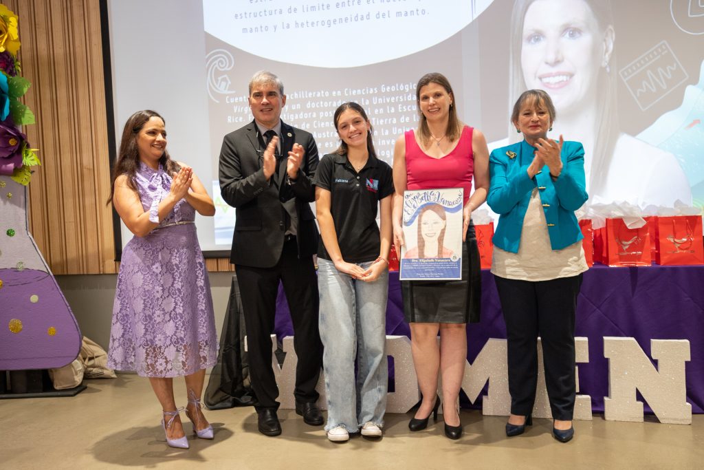 Simposio Mujer en la Ciencia 2023