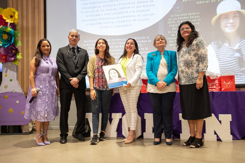 Simposio Mujer en la Ciencia 2023