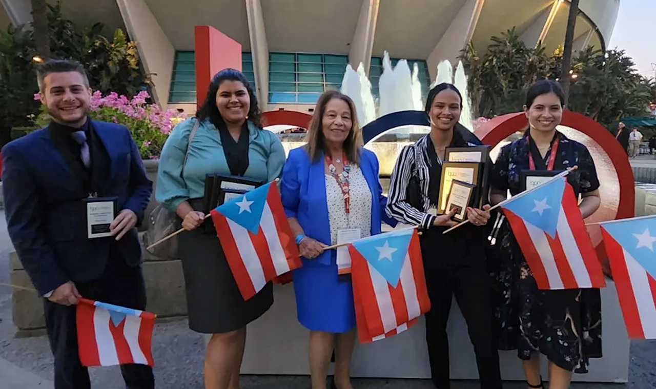 Foto de portada de estudiantes del Capítulo BPA