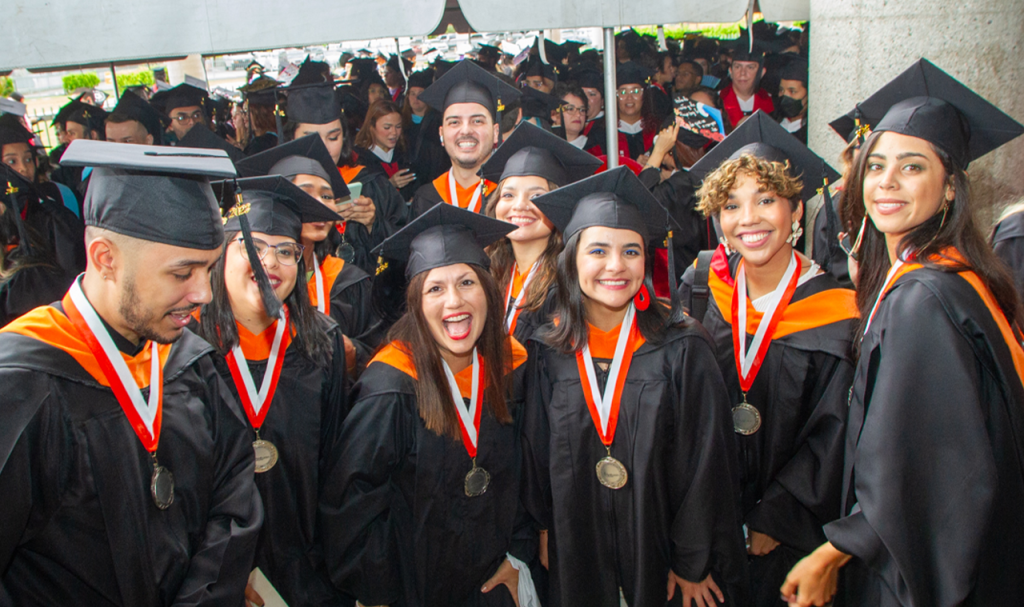 Centésima Decimoctava Colación de Grados de la Universidad de Puerto Rico, Recinto de Río Piedras