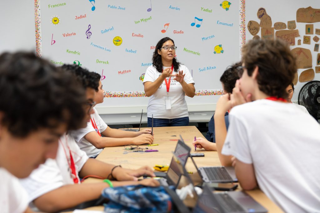 Isaris Quiñones Pérez, coordinadora de REMEZCLA