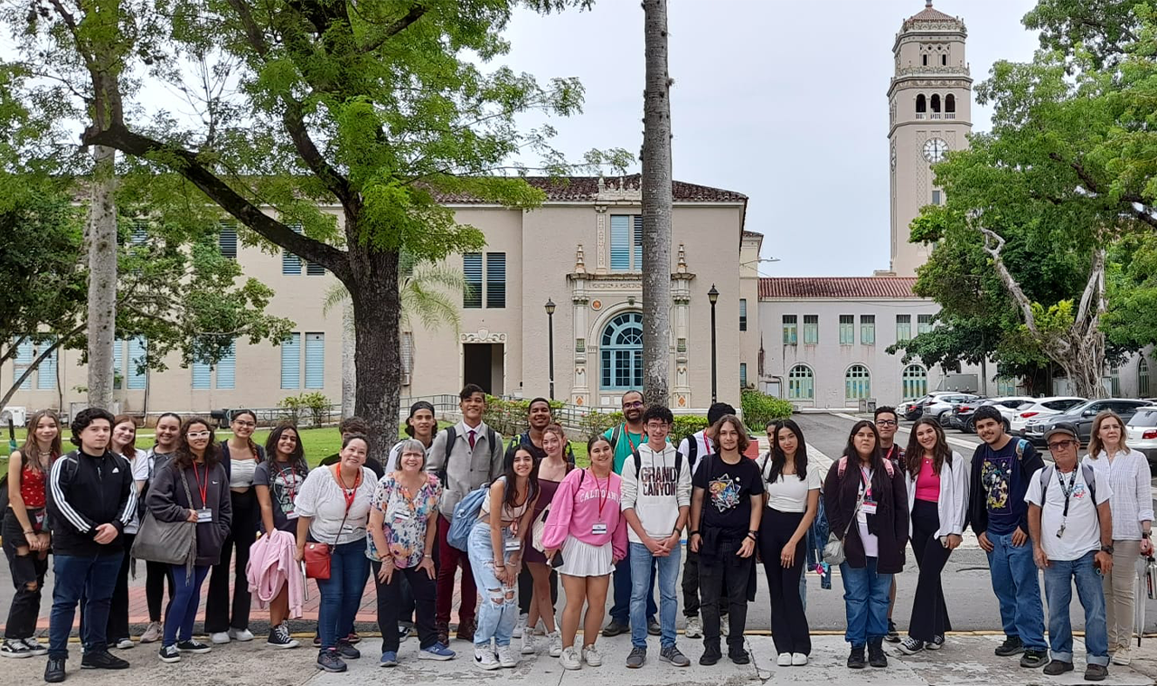 Foto de grupo del Instituto de Verano 2023