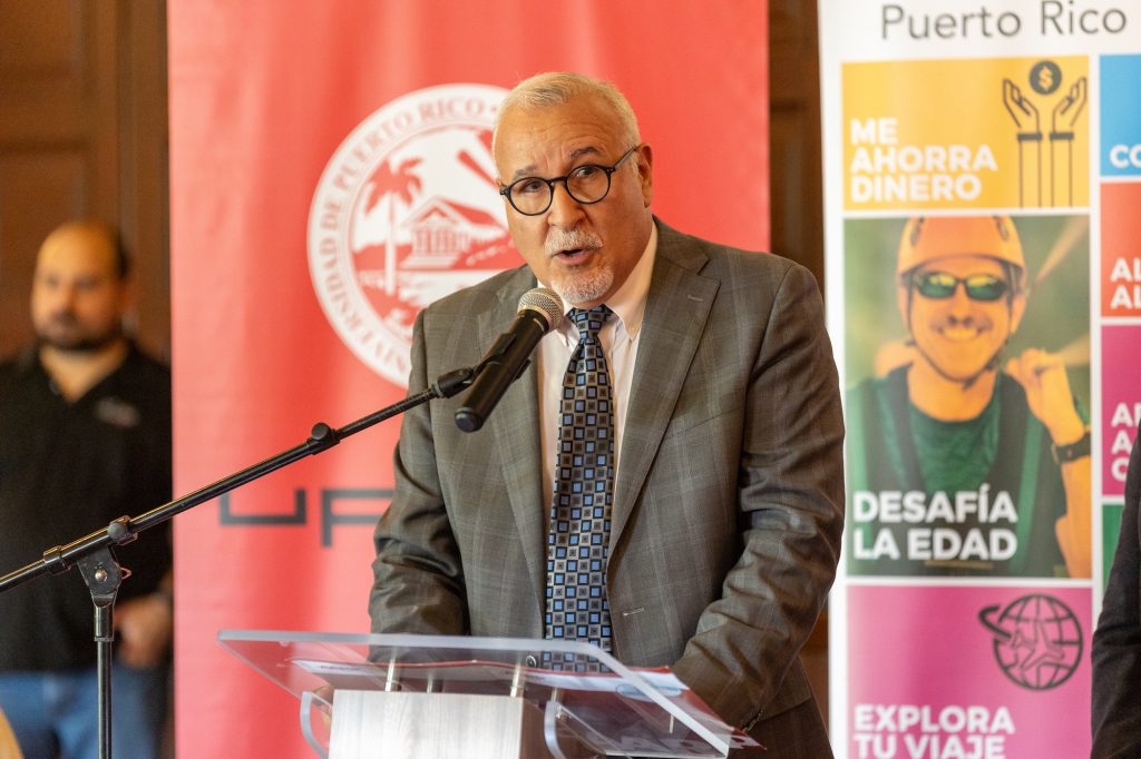 José Acarón, director estatal AARP PR
