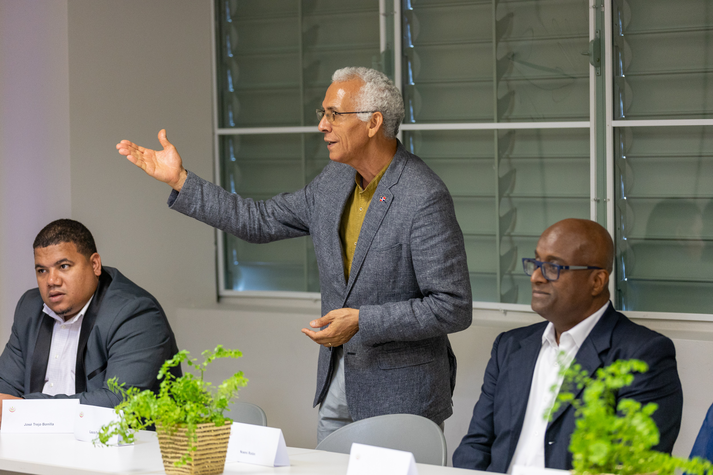 Visita de la delegación del Centro de Capacitación en Política y Gestión Fiscal de la República Dominicana