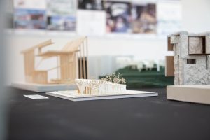Exhibición de trabajo estudiantiles de Escuela de Arquitectura