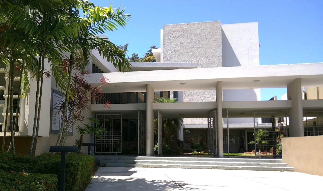 Fachada de la Escuela de Derecho UPRRP