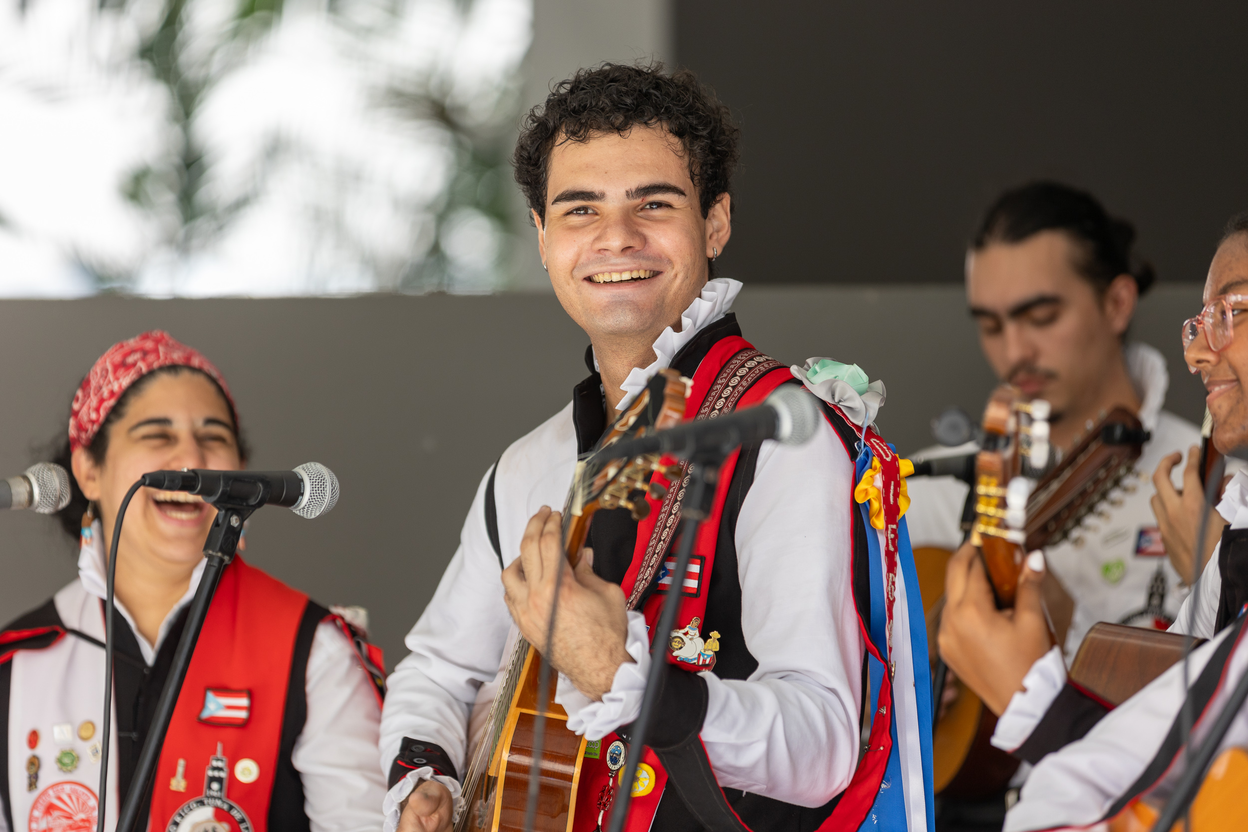 Miembros de la Tuna de la UPR