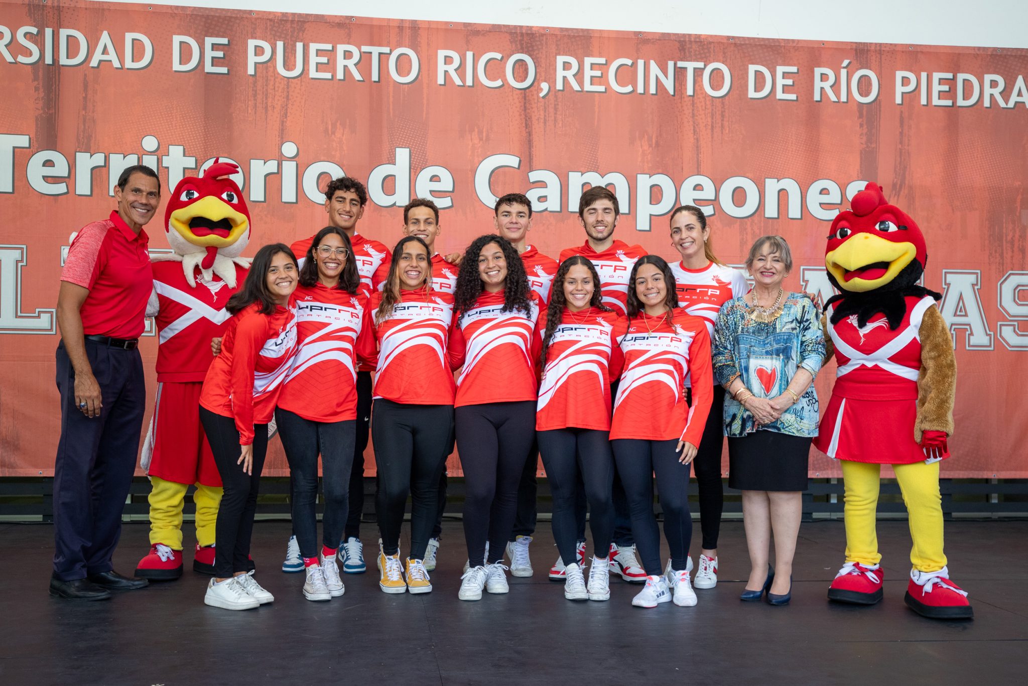 Integrantes del equipo de natación