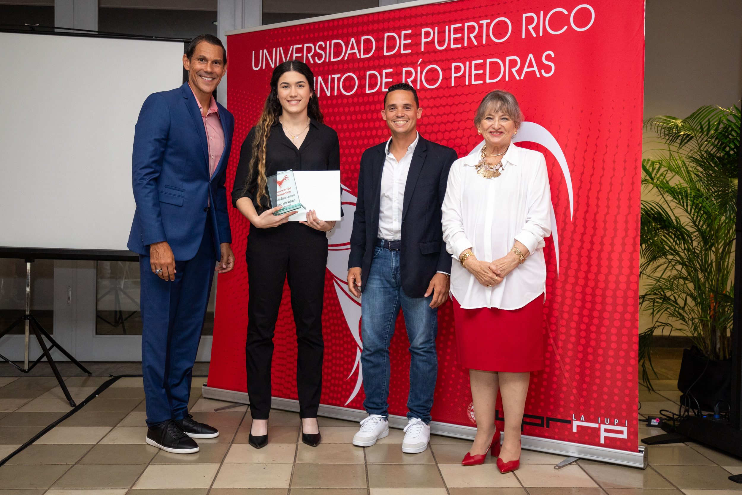 Valeria López Laureano, atleta más valiosa del taekwondo femenino
