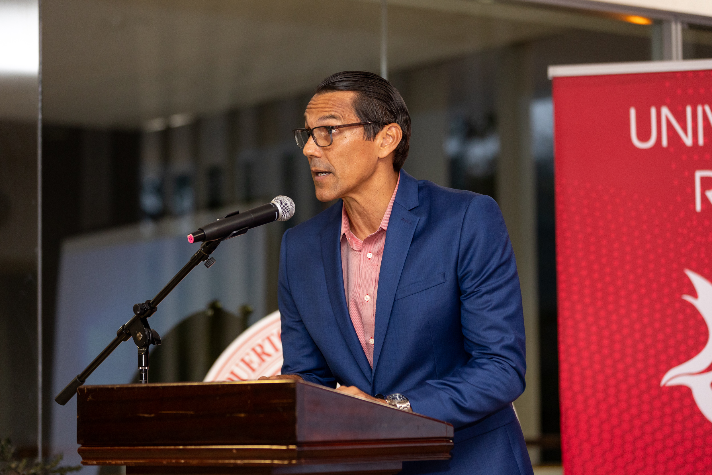 Director del Departamento Atlético de la IUPI, Ramón “Moncho” Hernández