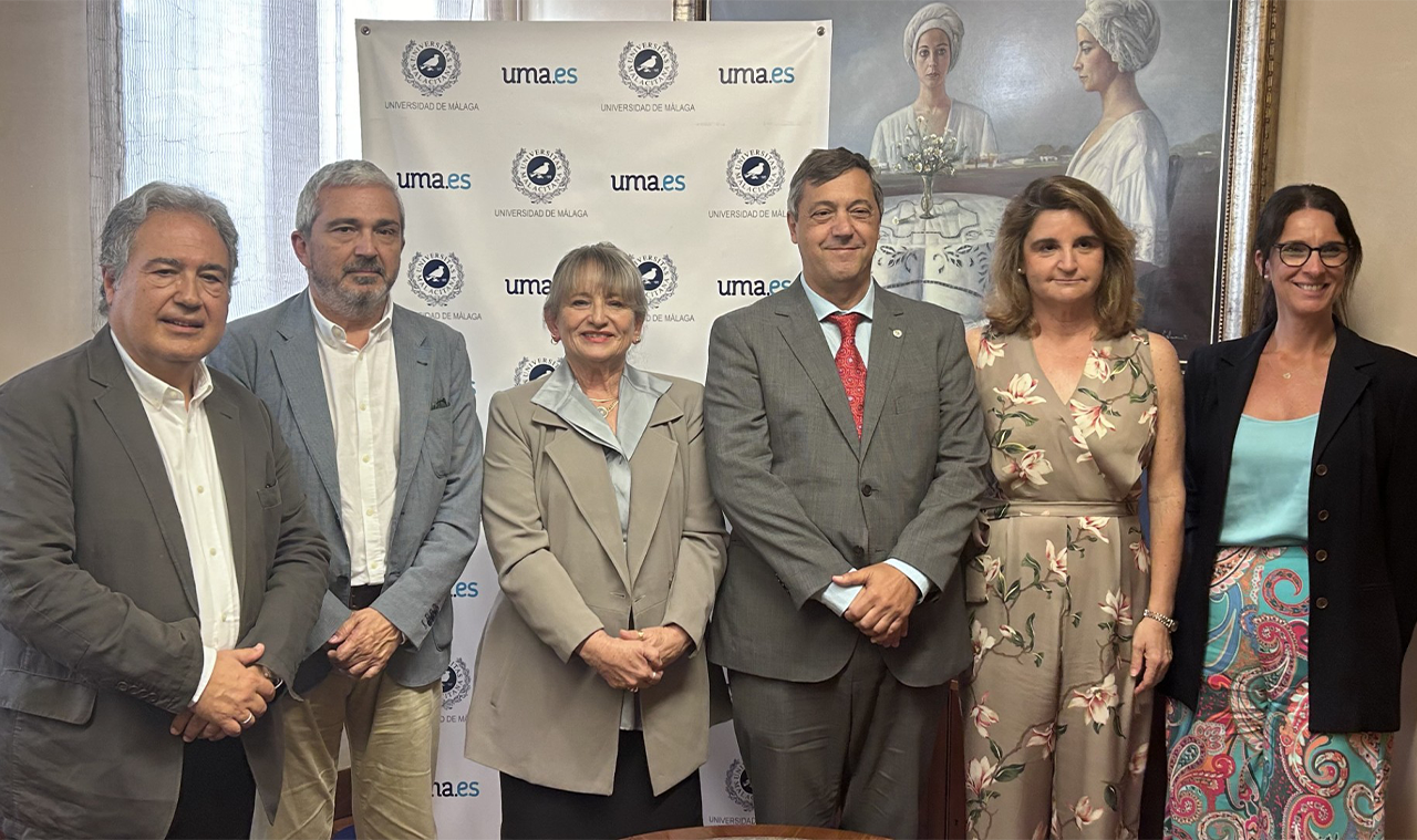 Se firma convenio entre la Universidad de Puerto Rico, Recinto de Río Piedras, y la Universidad de Málaga para la creación de la Cátedra – Aula María Zambrano en el campus riopedrense