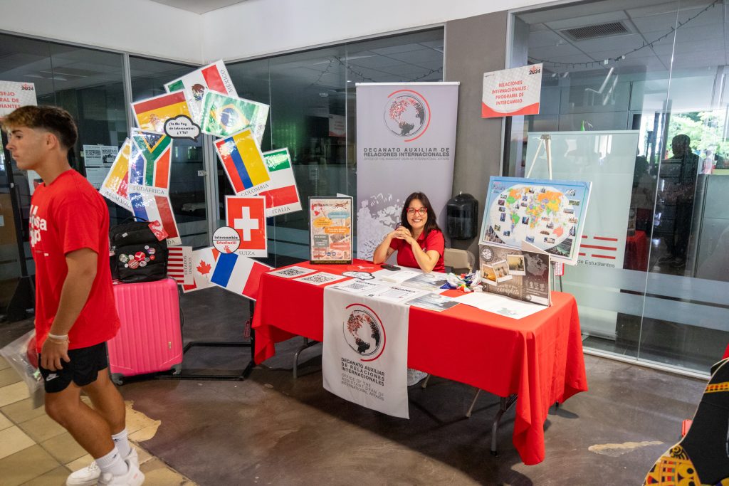 Participantes de la Feria de Servicios