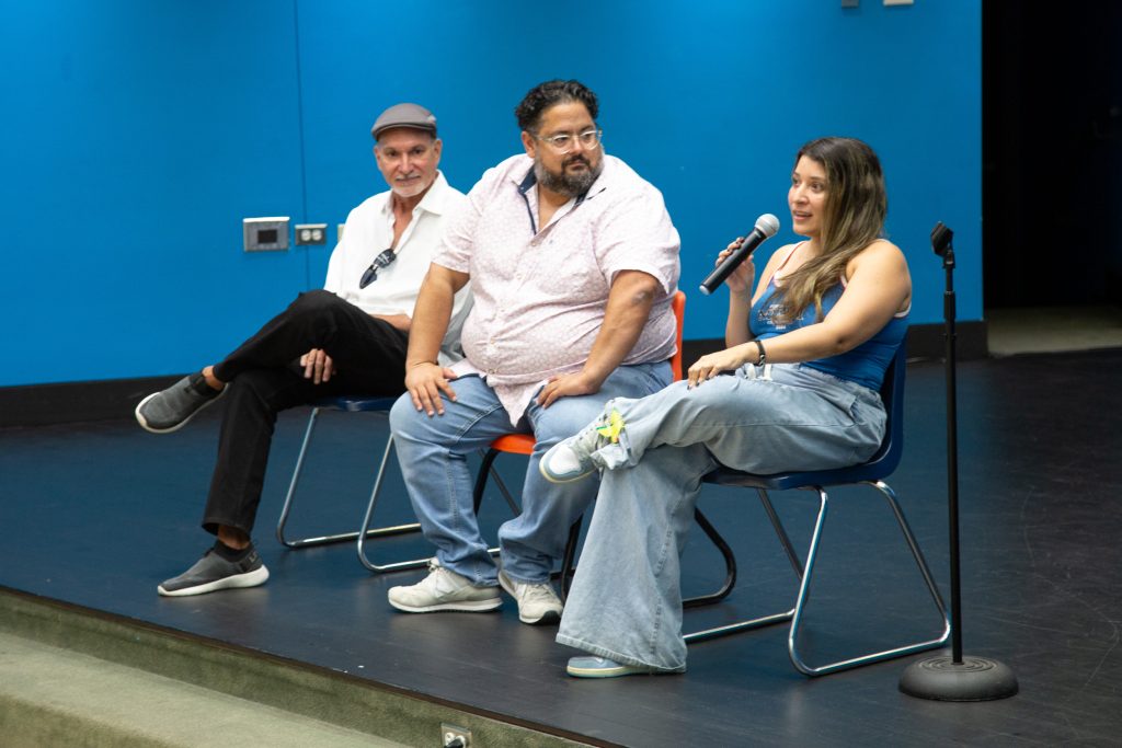Anibal Quiñonez y Harold Jessurun (creadores de la caricatura Pepito) y Rangely García (creadora de los videos animados y cómics “De la Nada”)