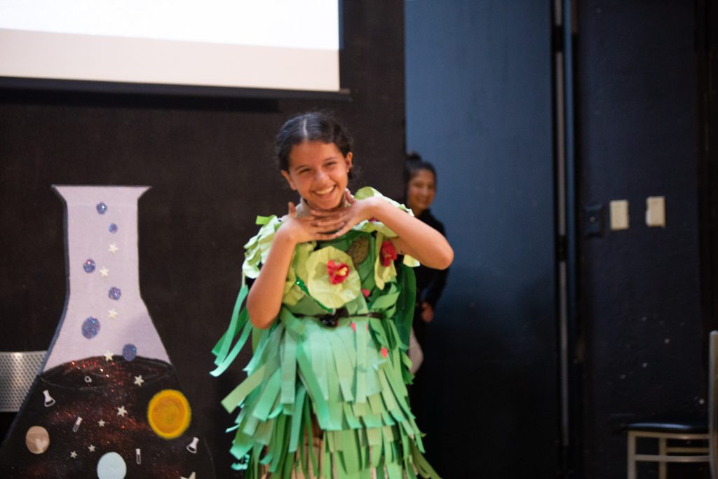 Estudiantes participantes del evento