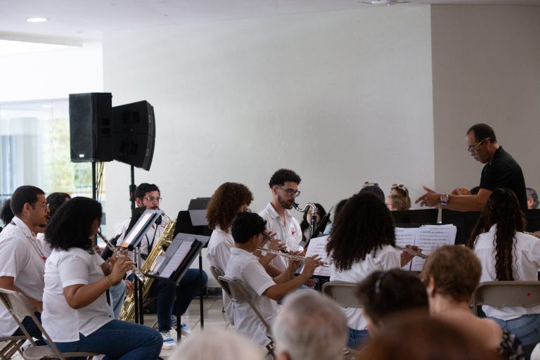 Foto de la Banda Sinfónica de la UHS