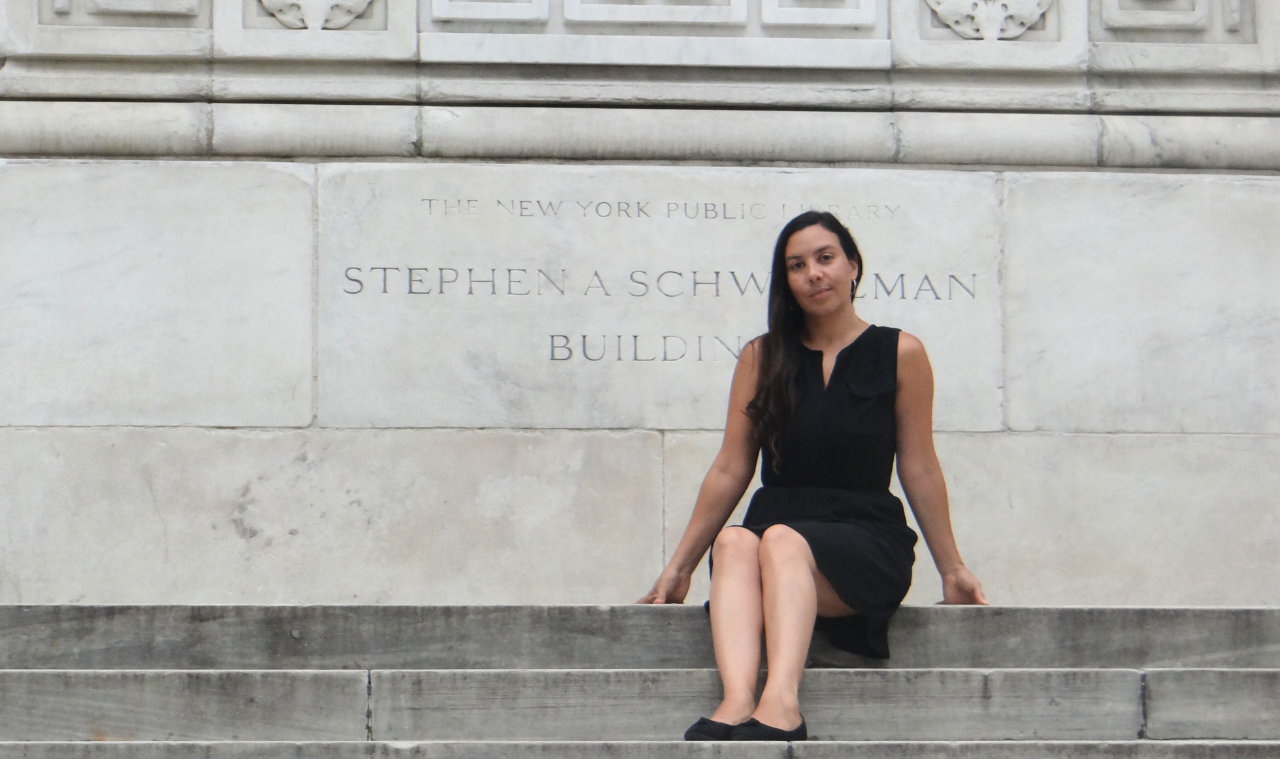 Profesora de Historia del Arte es aceptada en "The Andrew W. Mellon Society of Fellows in Critical Bibliography 2025 - 2027"