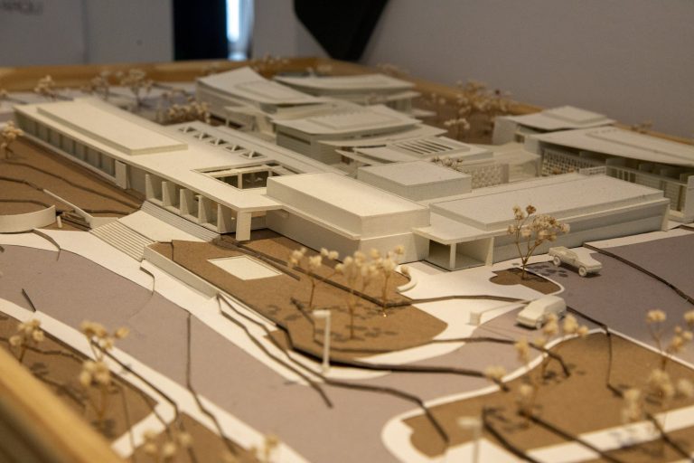Expo de Obra Estudiantil 2024-2025 en la Escuela de Arquitectura