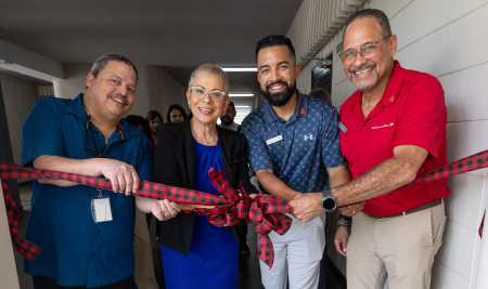 Nuevo “Makerspace” de la FAE fomenta la innovación y el emprendimiento en la UPRRP