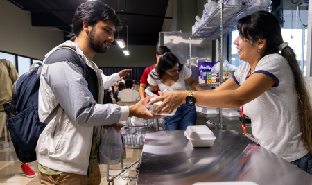 UPR Río Piedras inaugura comedor universitario “Mesa Abierta”