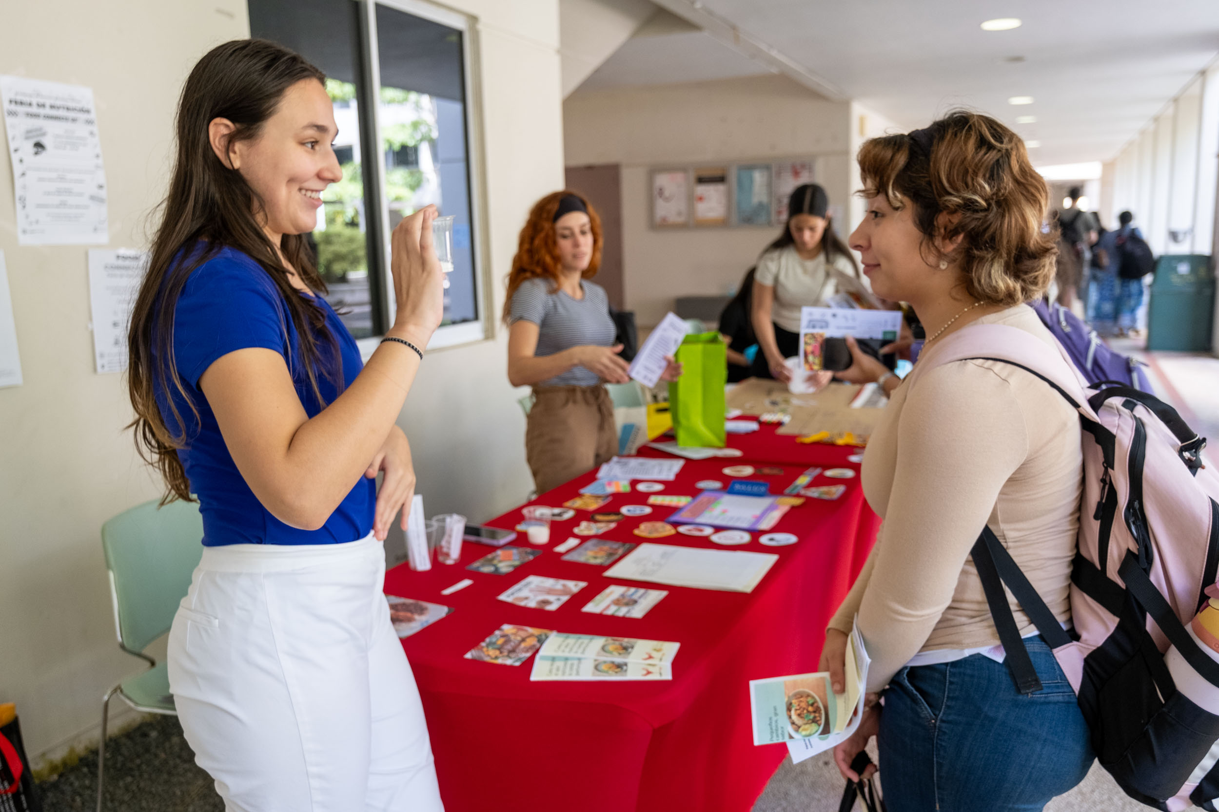 Durante el evento se ofreció orientación sobre hábitps saludables.