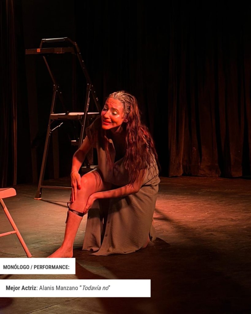 Alanis Manzano Mejor Actriz LATA en NY - estudiante Drama UPR Rio Piedras 2