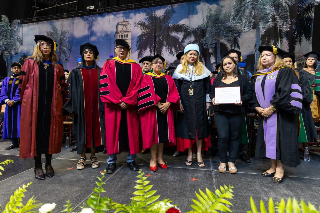 Grado Póstumo al estudiante Adrián Leonel Machado Fournier