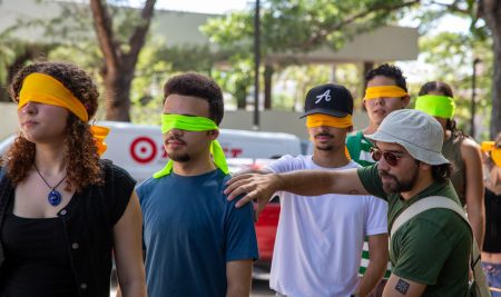 Universitarios no videntes junto a la organización Ciegos con Visión  harán recorrido educativo por el campus