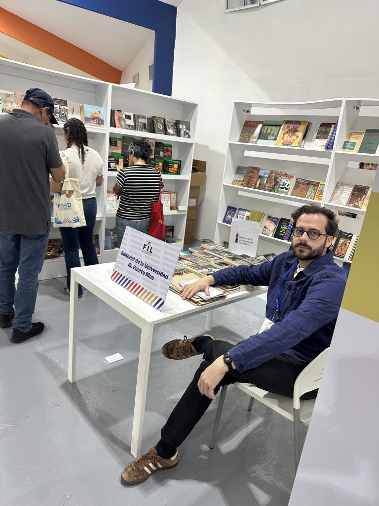 Booth Editorial UPR en Feria Internacional del Libro en Santo Domingo 2026