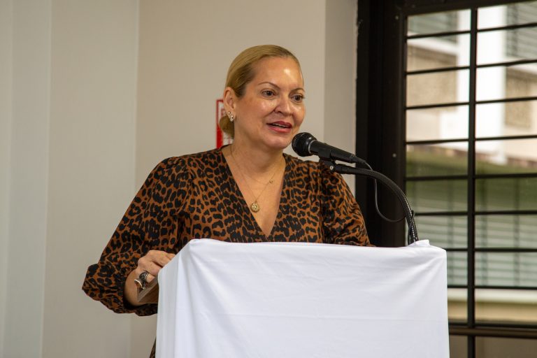 Dra. Mayra Charriez Cordero