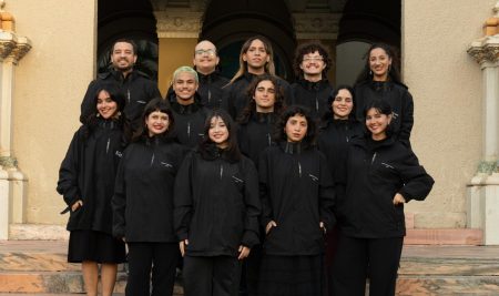 Teatro Rodante Universitario presenta la obra “Amores, bobos y ladrones” en el marco de su 80 aniversario